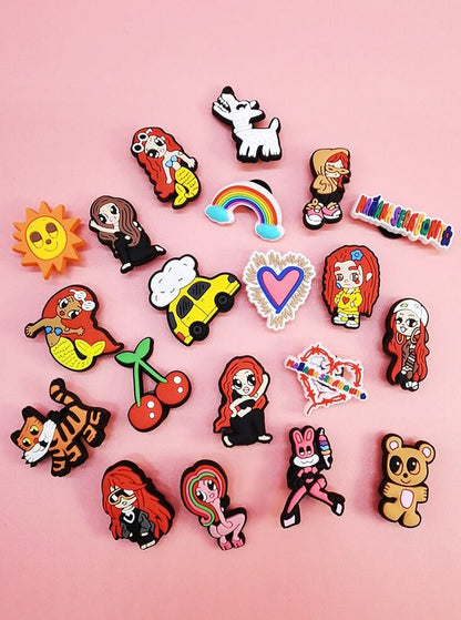 Anykidz 20pcs Random Color Cartoon Shoe Charm Accessories Jeans Clogs Pendants Designer Ornament Jibbitz for Crocs-Shoe Charms-PEROZ Accessories