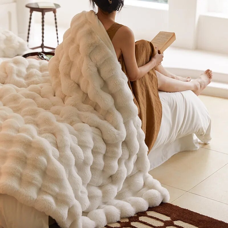 Anyhouz Blanket White Tuscan Imitation Thick Fur Winter Luxury Warmth Super Comfortable for Beds and Sofa 100x160cm-Blankets-PEROZ Accessories